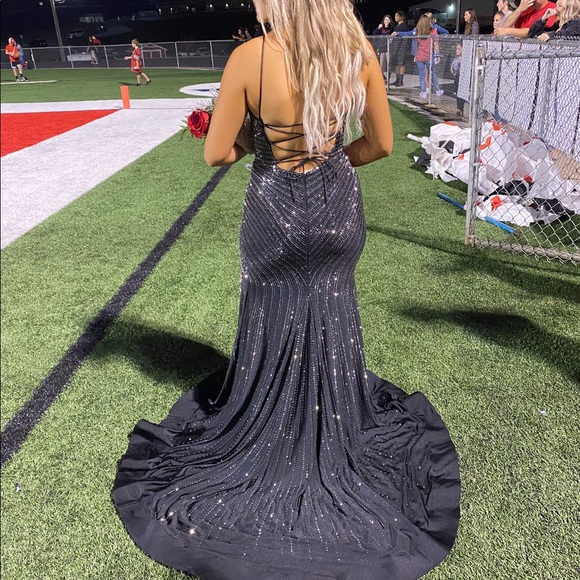 2 Sheri Hill dresses 500.00 a peice an the short one is 50.00 all size 4/6 - Picture 2 of 9